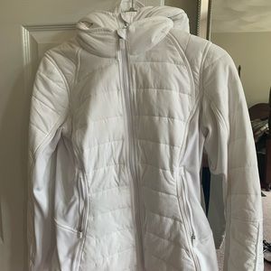 LuluLemon Beautiful white jacket